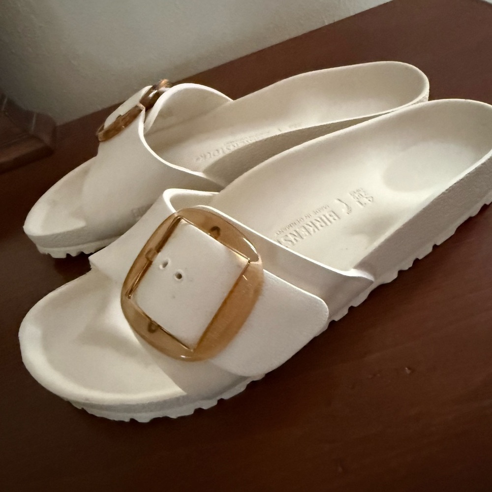 Birkenstock Women's White Sandals with Gold Buckle - Picture 2 of 5
